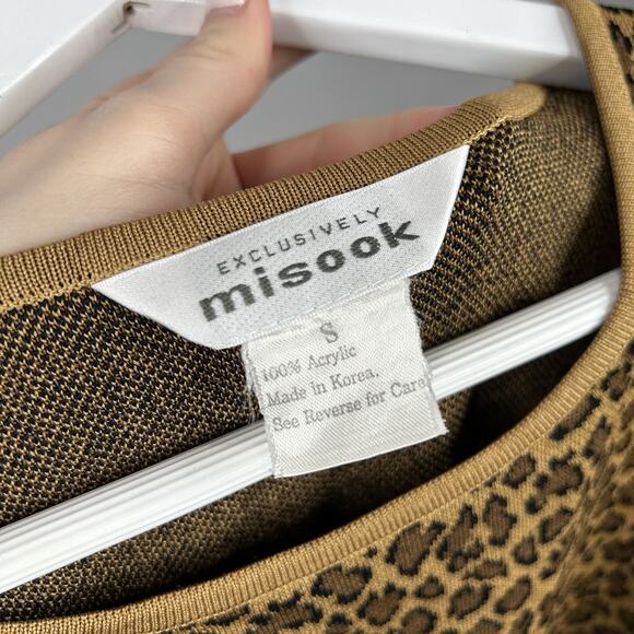 Exclusively Misook Top Womens Small Brown Cheetah Animal Print Knit Tank Y2K - Picture 6 of 9